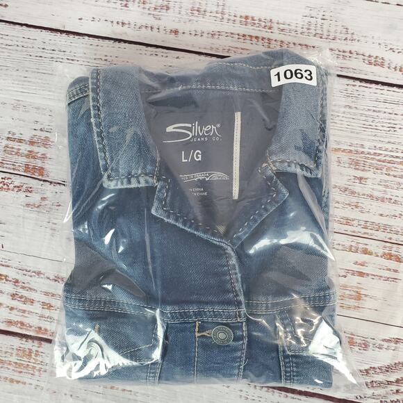 Silver jeans Co. Y2K Jean Jacket Blue Fade Button Pockets Denim Coat Size Large - Picture 11 of 11